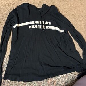Under Armour light hooded sweatshirt